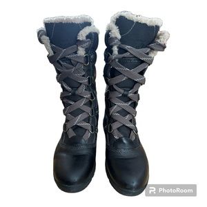 ** HOST PICK ** Timberland winter waterproof insulated leather boots. Size 6.5.